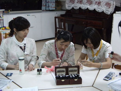 台北榮民總醫院兒童癌症，舉辦醫護人員護理芳療訓練課程2008年9月份