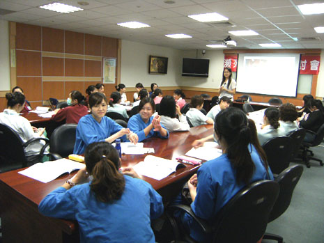 天成醫院，舉辦芳療講座2009年10月份
